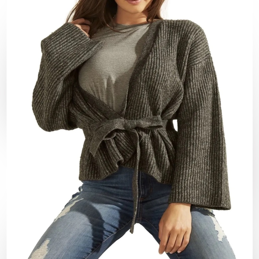 Women's GUESS Kimono Grey Sleeve Luiza Wrap Sweater Size Small